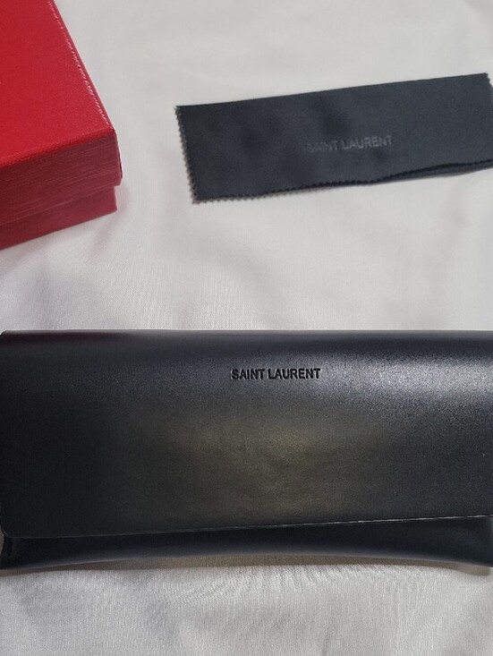 Saint Laurent Black Rectangular Sunglasses with Dark Tint main image 6